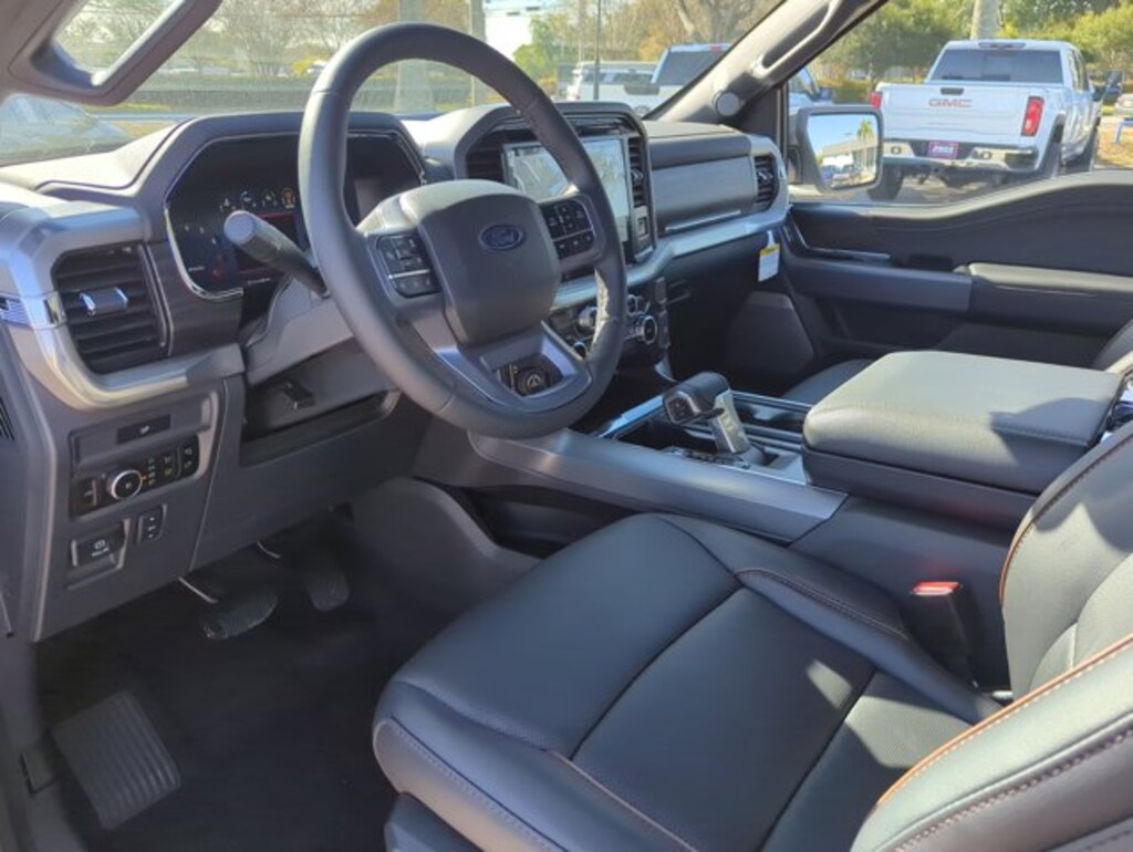 New 2026 Ford F-150 LARIAT Truck SuperCrew Cab