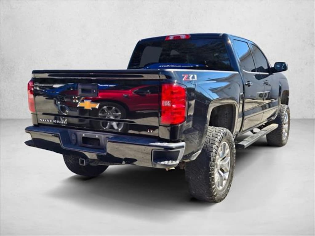 Used 2018 Chevrolet Silverado 1500 LT Truck Crew Cab