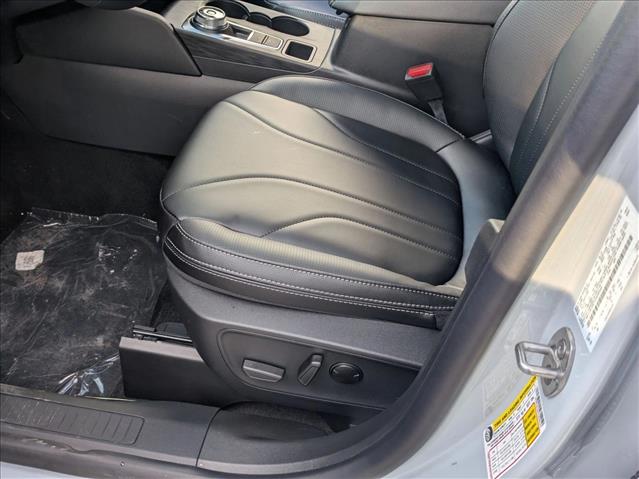 2026 Ford Escape Platinum Sport photo 4