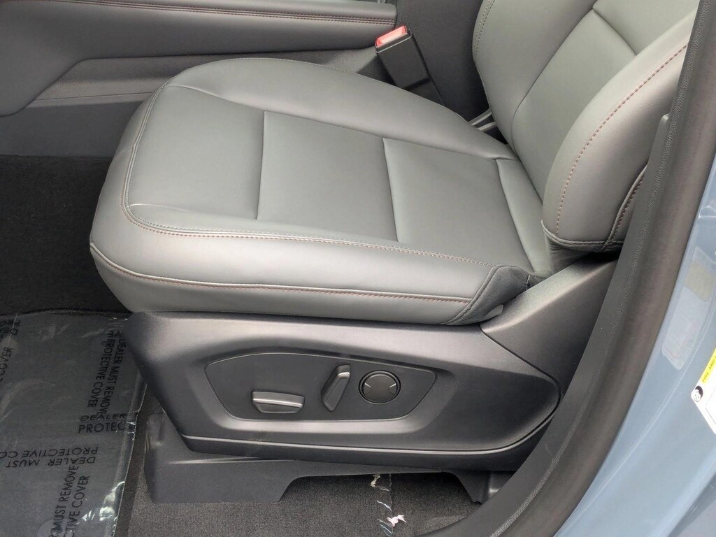 New 2026 Ford Explorer Active w/200A Pkg SUV