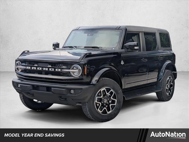 2025 Ford Bronco 4-Door Outer Banks's photo