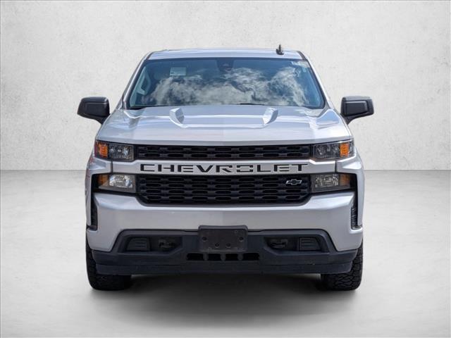2021 Chevrolet Silverado 1500 Custom photo 2