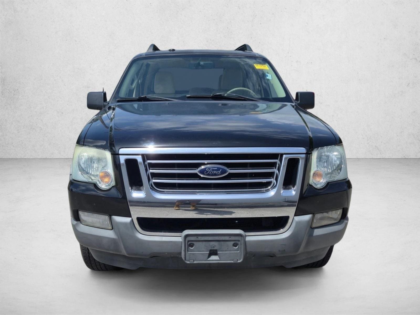 Used 2009 Ford Explorer Sport Trac XLT with VIN 1FMEU31EX9UA22868 for sale in Sanford, FL