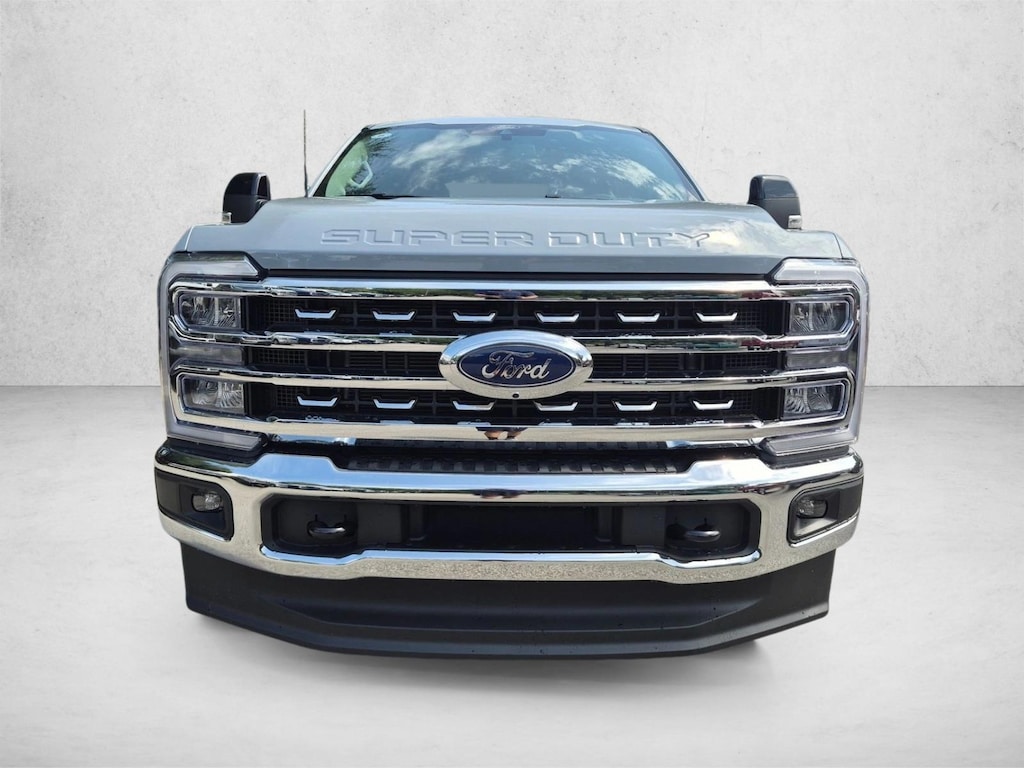 New 2026 Ford F-250 LARIAT Truck Crew Cab