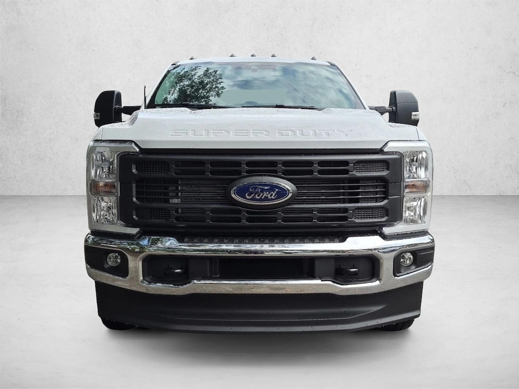 New 2026 Ford F-250 XL Truck Crew Cab