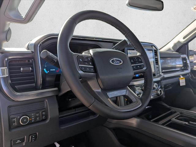 2026 Ford F-250 Lariat photo 3