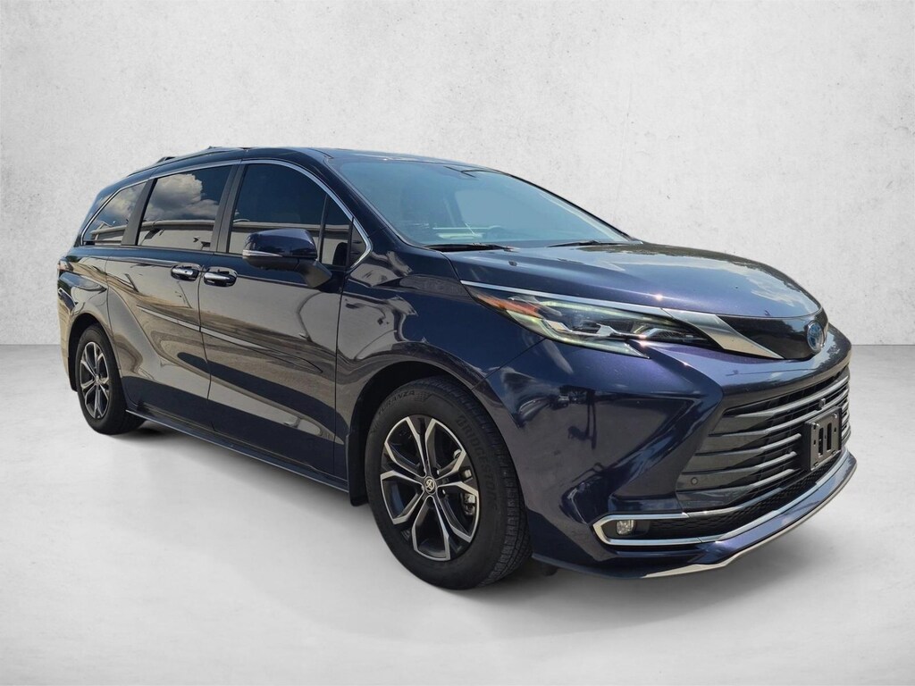 Used 2025 Toyota Sienna Platinum Van Passenger Van