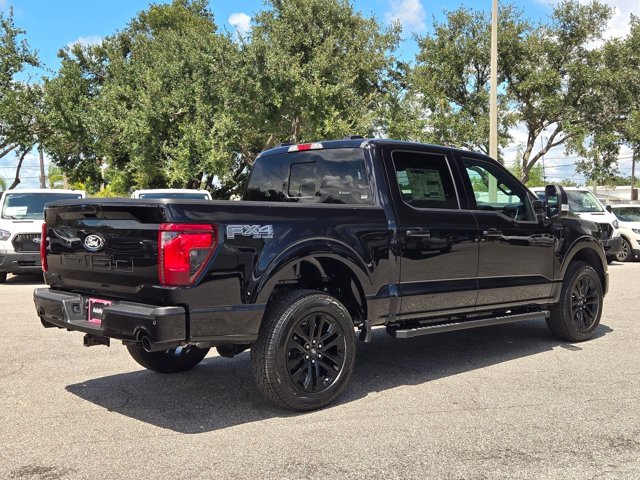 2025 Ford F-150 XLT photo 2
