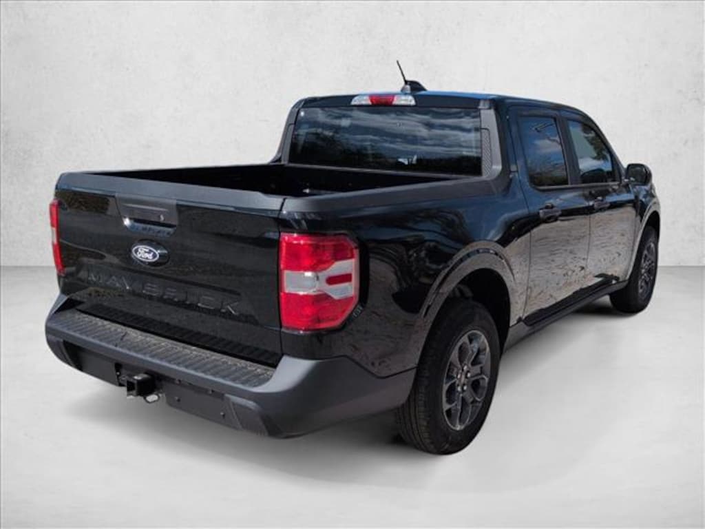 New 2026 Ford Maverick XLT Truck SuperCrew