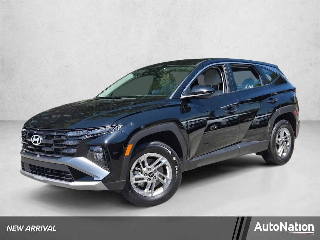 Used 2025 Hyundai Tucson SE SUV