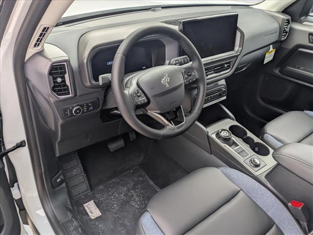 2025 Ford Bronco Sport Outer Banks photo 3