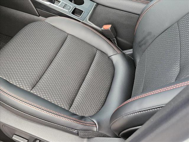 2025 Ford Escape ST-Line photo 4