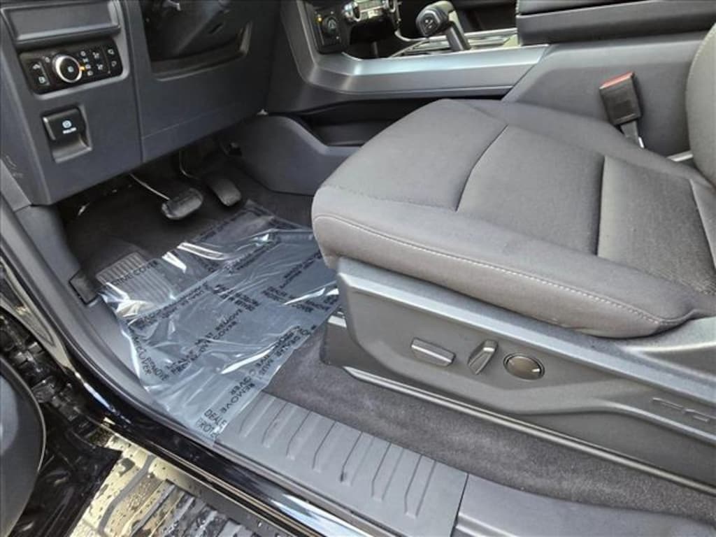 New 2025 Ford F-150 XLT Truck SuperCrew Cab