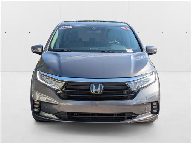 2023 Honda Odyssey Elite photo 2