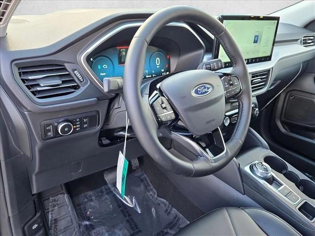 2026 Ford Escape photo 3