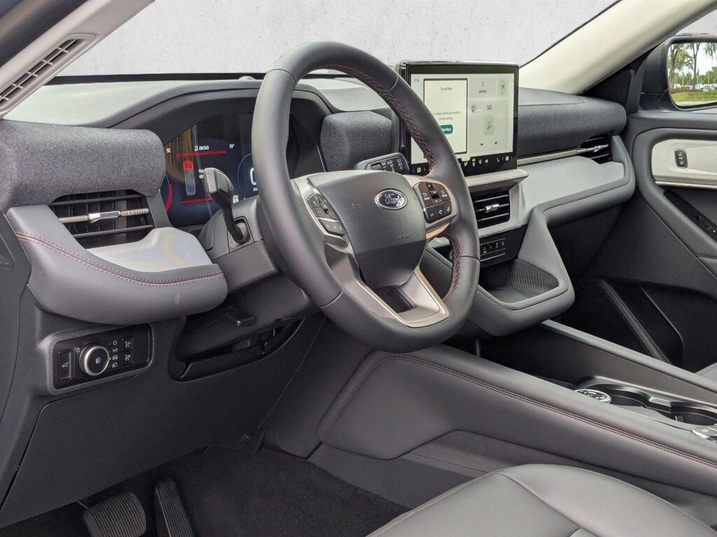 New 2026 Ford Explorer Active w/200A Pkg SUV