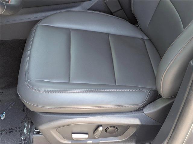 2025 Ford Explorer photo 4