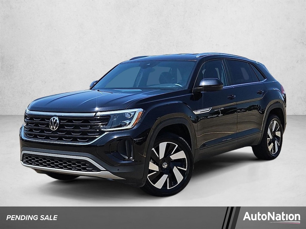 Used 2025 Volkswagen Atlas Cross Sport 2.0T SE w/Technology SUV