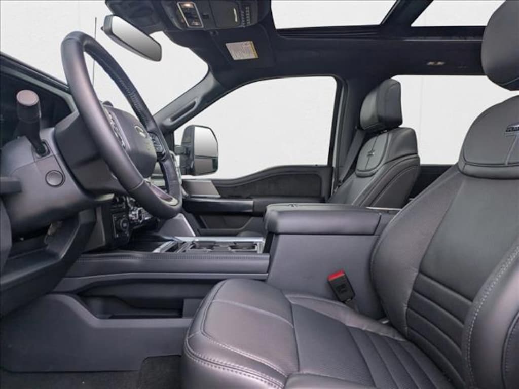 New 2026 Ford F-250 Platinum Truck Crew Cab