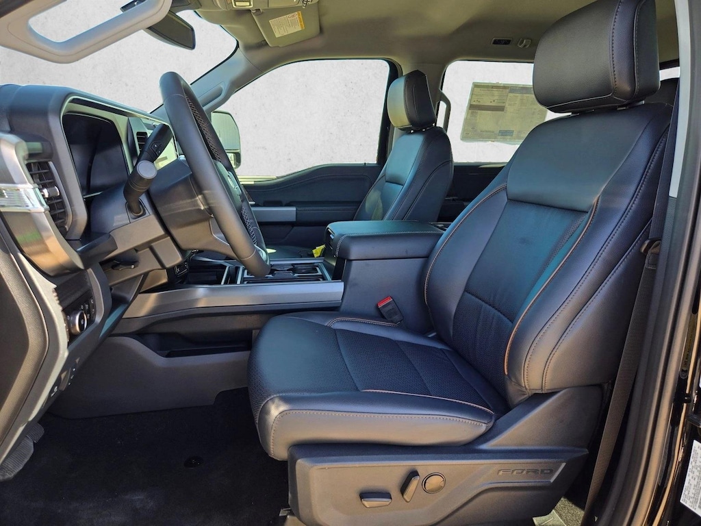 New 2026 Ford F-250 LARIAT Truck Crew Cab