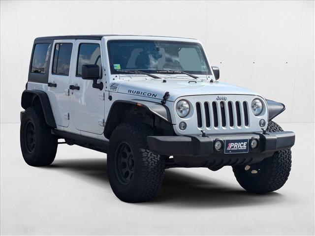 2015 Jeep Wrangler Unlimited Rubicon photo 3