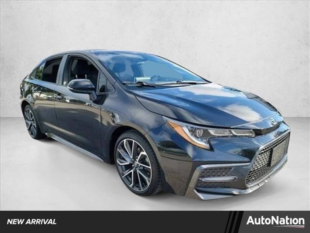 Used 2020 Toyota Corolla SE Sedan