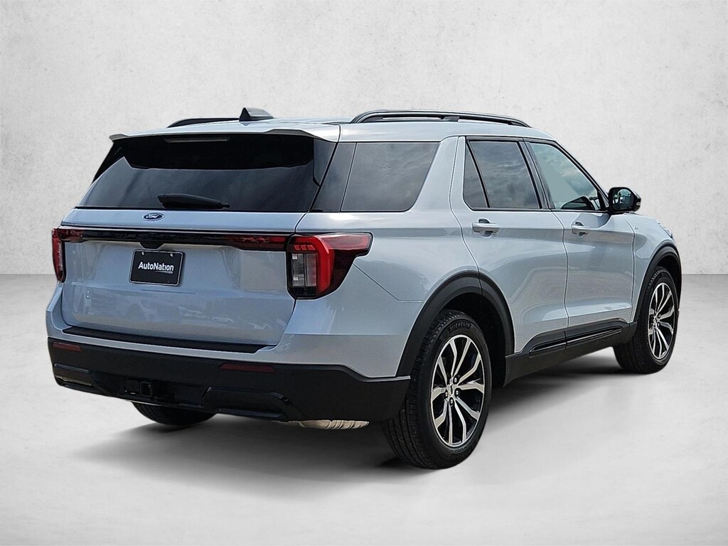 New 2026 Ford Explorer ST-Line SUV