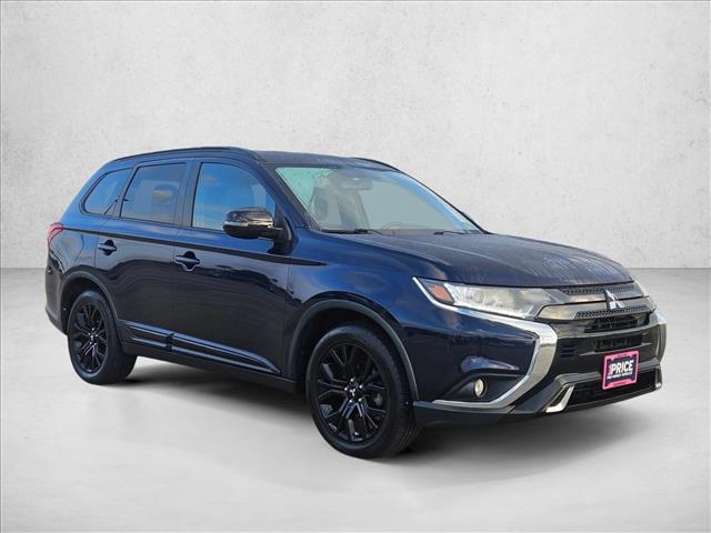 2019 Mitsubishi Outlander SE photo 2