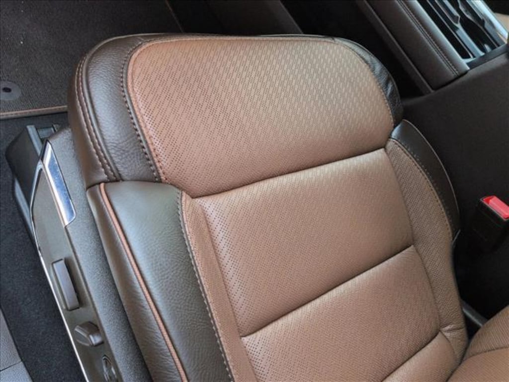 New 2025 Ford F-250 King Ranch Truck Crew Cab