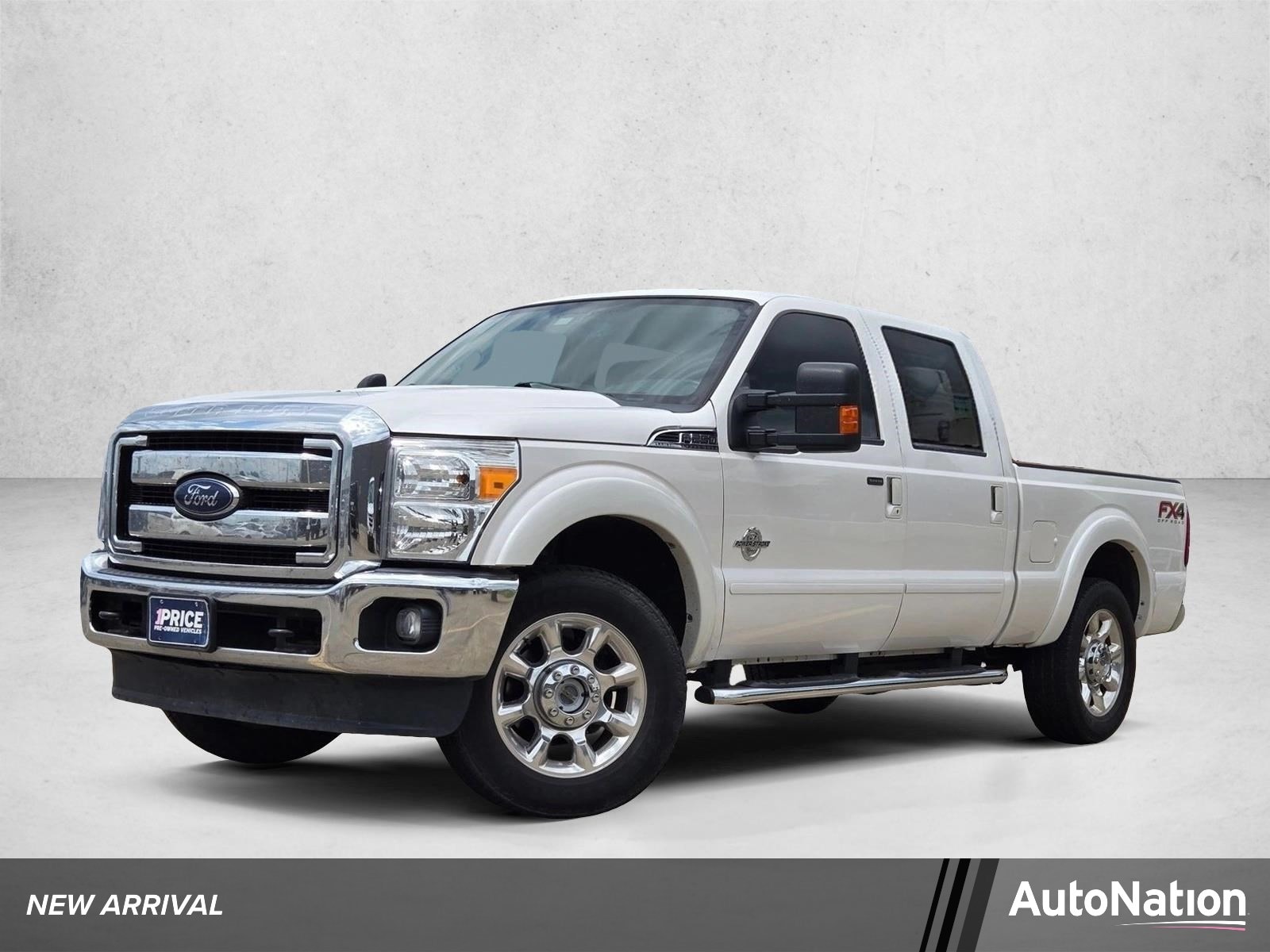2015 Ford F-250 Lariat 4x4 Crew Cab 172 in's photo