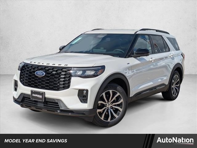 2025 Ford Explorer ST-LINE's photo