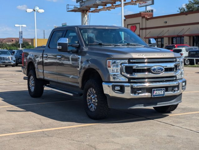 2022 Ford F-250 XLT photo 3