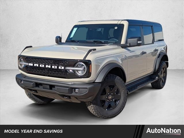 2025 Ford Bronco 4-Door Outer Banks's photo