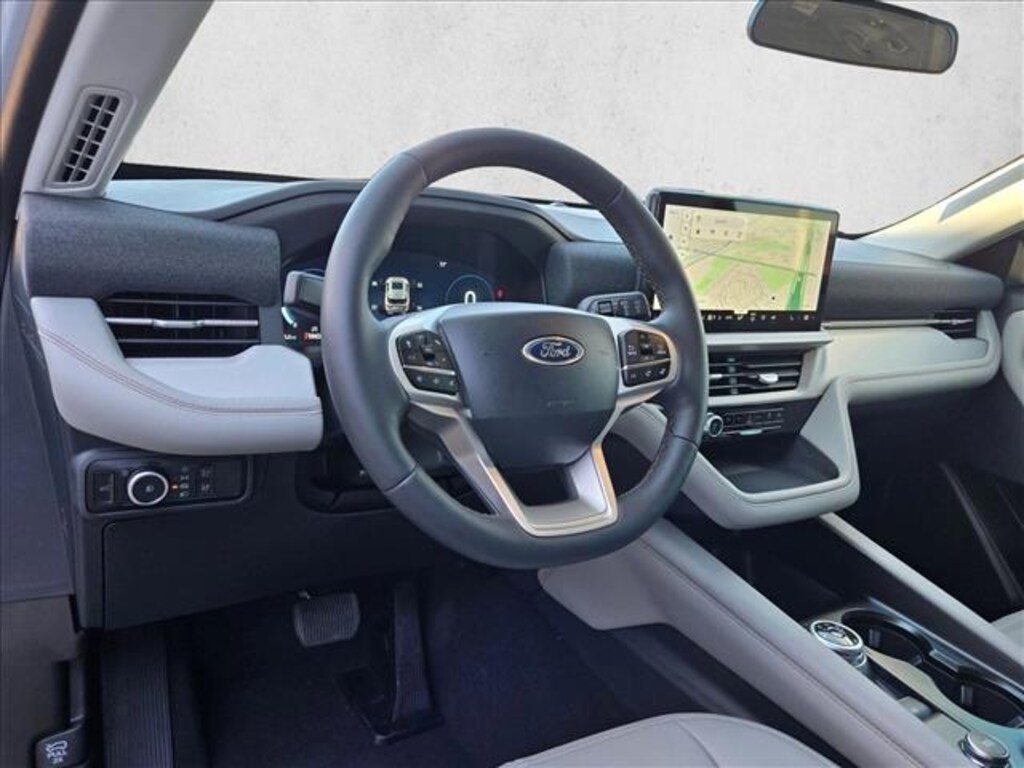 New 2026 Ford Explorer Active w/200A Pkg SUV