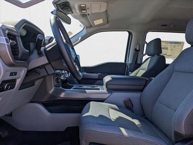 2025 Ford F-150 XLT photo 4