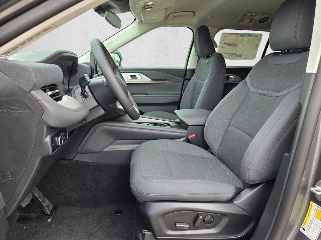 New 2026 Ford Explorer Active w/200A Pkg SUV