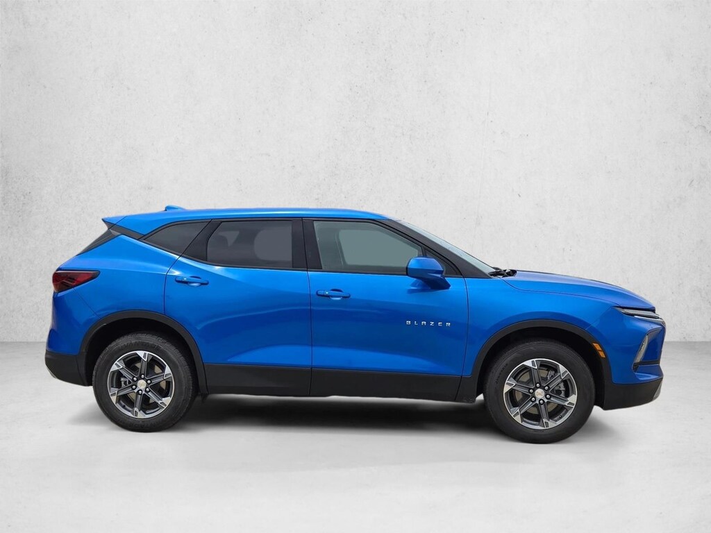 Used 2025 Chevrolet Blazer LT SUV