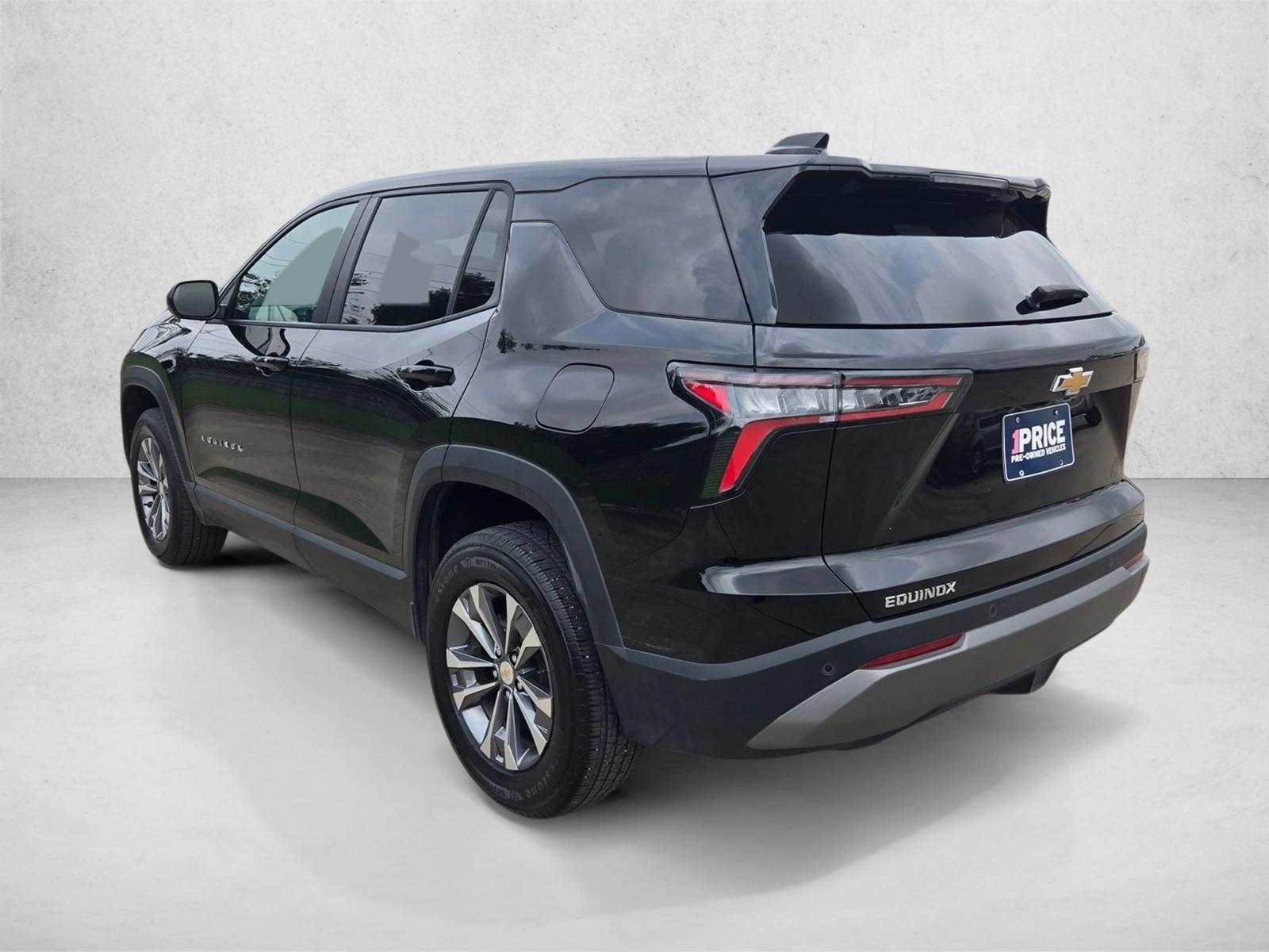 2025 Chevrolet Equinox LT - Photo 8