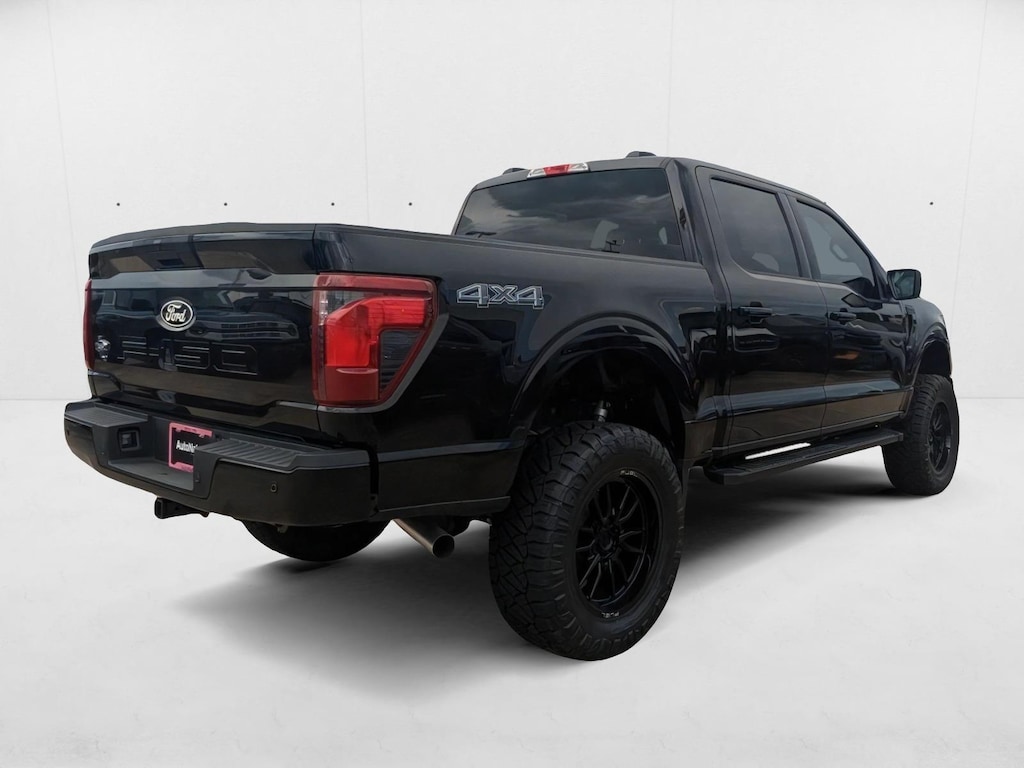 New 2025 Ford F-150 XLT Truck SuperCrew Cab