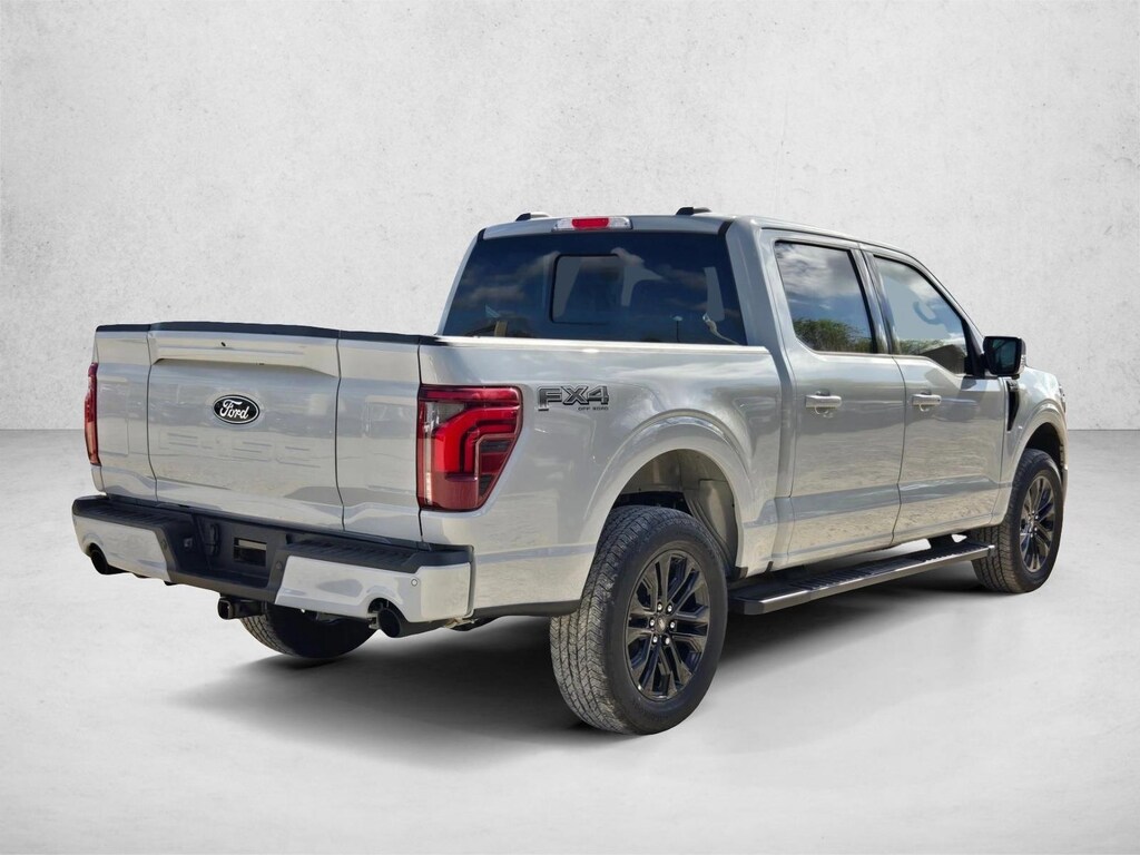 New 2026 Ford F-150 LARIAT Truck SuperCrew Cab