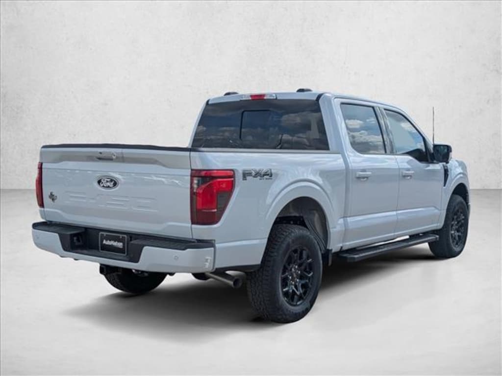 New 2025 Ford F-150 XLT Truck SuperCrew Cab