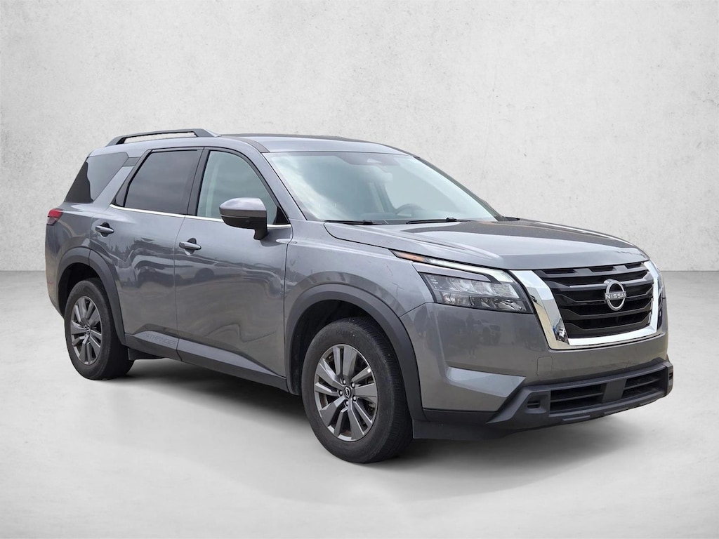 Used 2025 Nissan Pathfinder SV SUV