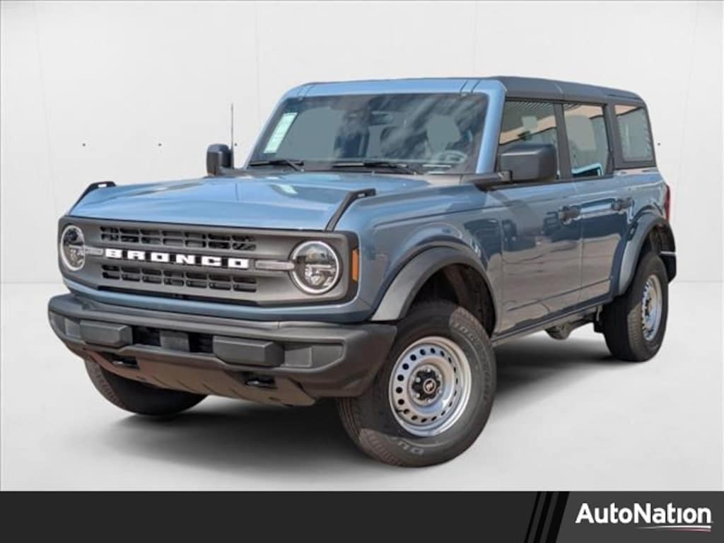 New 2025 Ford Bronco Base SUV
