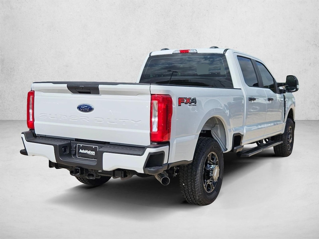 New 2026 Ford F-250 XL Truck Crew Cab