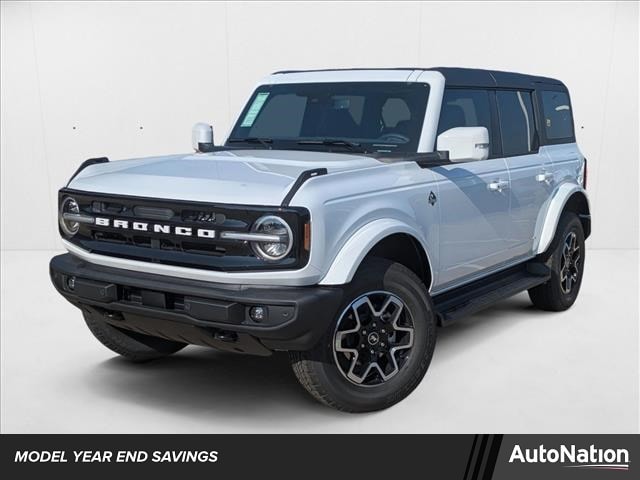 2025 Ford Bronco 4-Door Outer Banks's photo