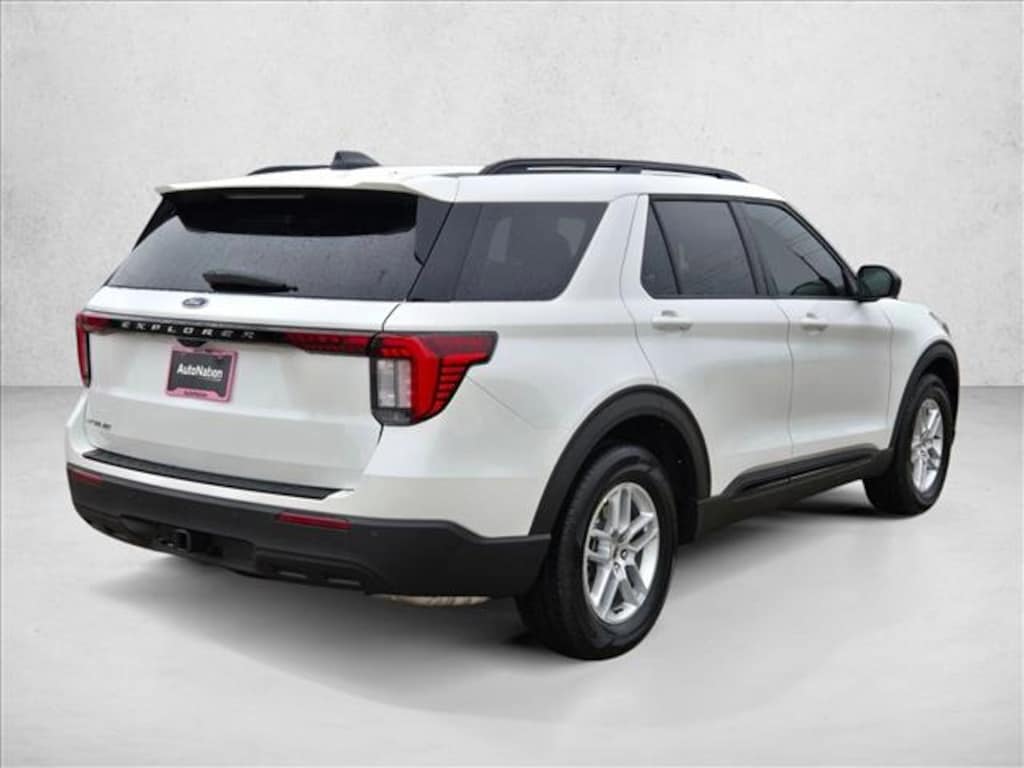 New 2026 Ford Explorer Active w/200A Pkg SUV