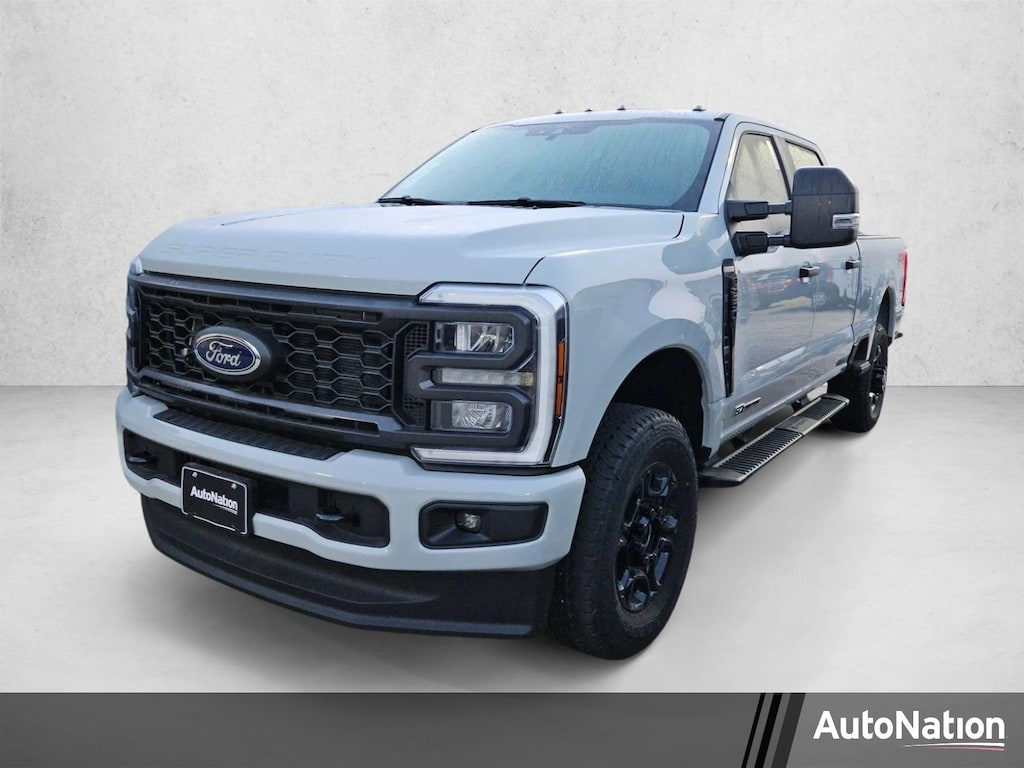 New 2026 Ford F-250 XL Truck Crew Cab