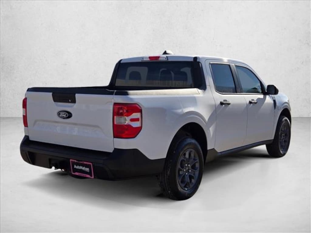 New 2026 Ford Maverick XLT Truck SuperCrew