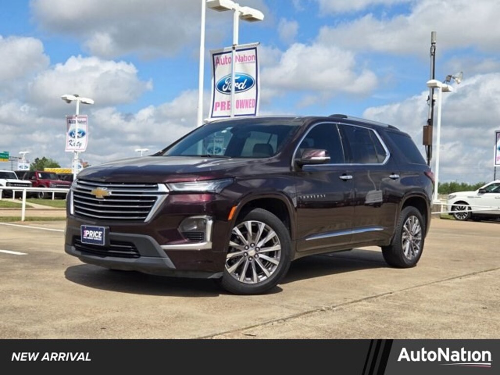 Used 2023 Chevrolet Traverse Premier SUV