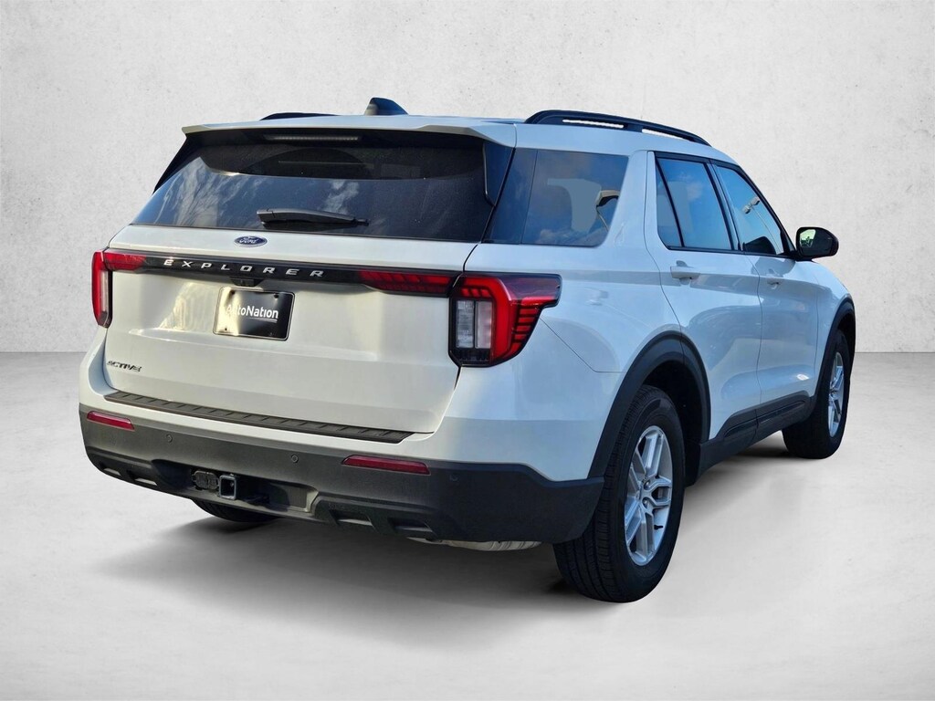 New 2026 Ford Explorer Active w/200A Pkg SUV